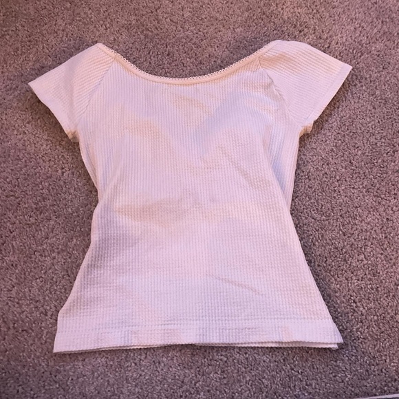 PacSun White Textured V-Neck Tee - Picture 3 of 3